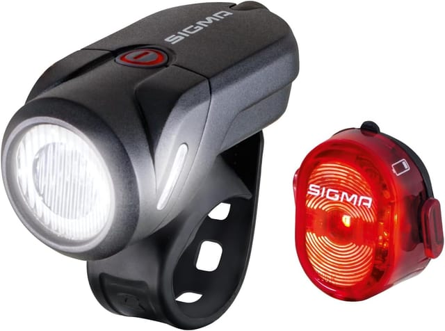 Juego de luces Sigma Aura 35 delantera y Nugget II trasera