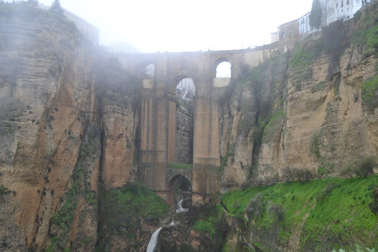 Puente Nuevo de Ronda, Málaga — start and finish of the 101 km Legión race
