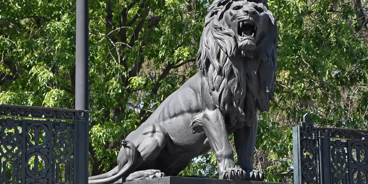 Puerta de los Leones, acceso al Bosque de Chapultepec