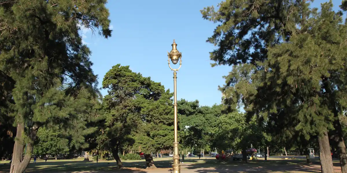 Arbolado del Parque 3 de Febrero, en Palermo (Buenos Aires)