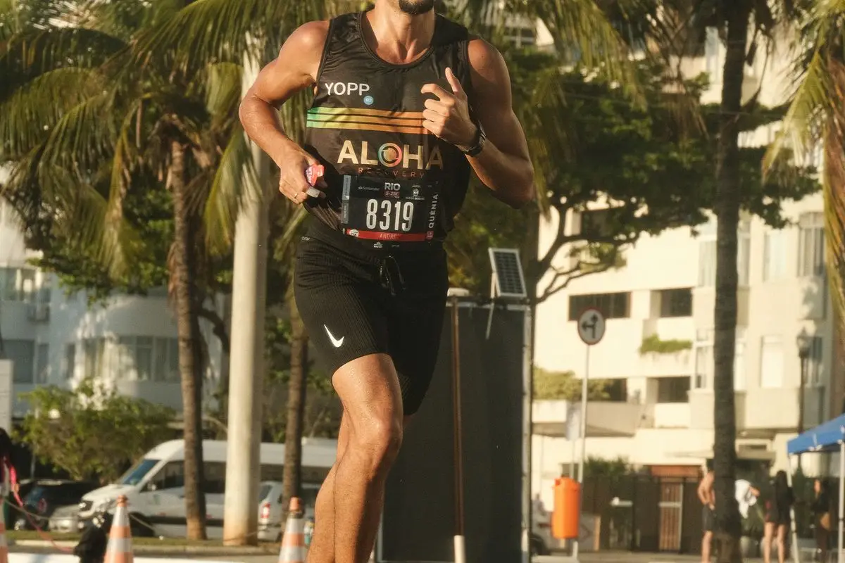 Valencia Trinidad Alfonso Half Marathon - course atmosphere