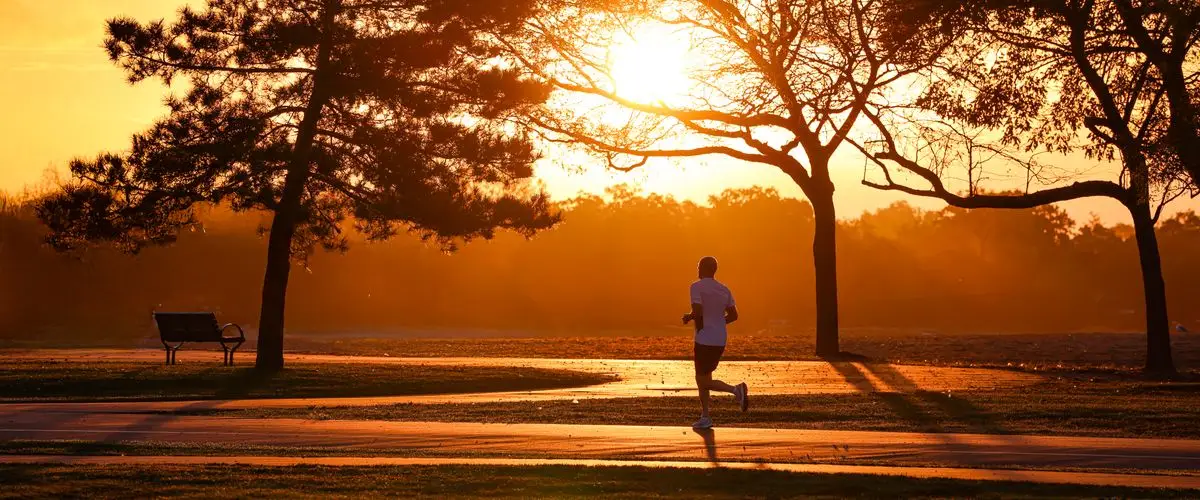 Best Time of Day to Run: Morning vs Evening