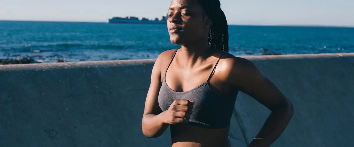 Running in Summer Heat: How to Train Safely in Hot Weather