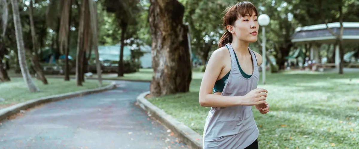 ¿Cuál Es la Mejor Hora para Correr? Mañana vs Noche