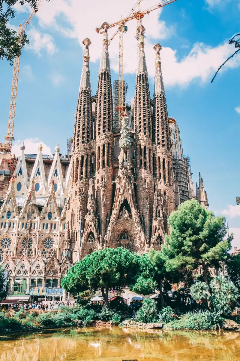 La Sagrada Familia, icono del recorrido del Maratón de Barcelona