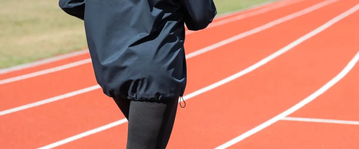 Ropa Tecnica para Correr: Guía Completa por Temperatura y Estacion